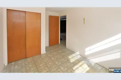 130 Washington Avenue, New Milford, NJ 07646 - Photo 10