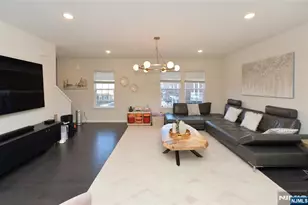 80 Landmark Ln, Fair Lawn, NJ 07410 - Photo 2