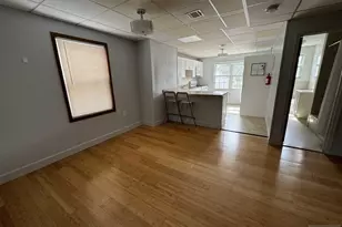 196 Rock Road 2 B, Glen Rock, NJ 07452 - Photo 4