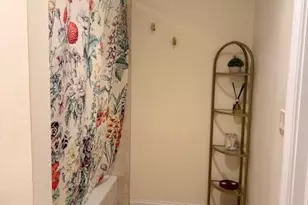 1625 Paterson Plank Road 1, Secaucus, NJ 07094 - Photo 10