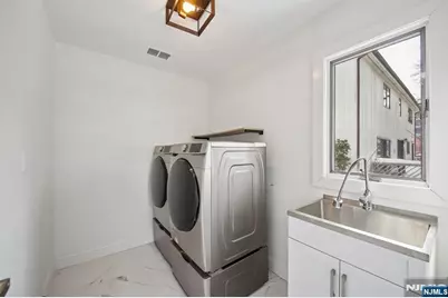 11 Hudson Terrace, Englewood Cliffs, NJ 07632 - Photo 22