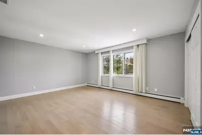 11 Hudson Terrace, Englewood Cliffs, NJ 07632 - Photo 16