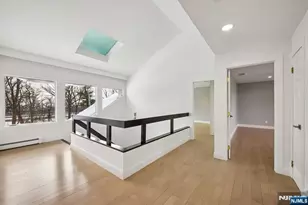 11 Hudson Terrace, Englewood Cliffs, NJ 07632 - Photo 10