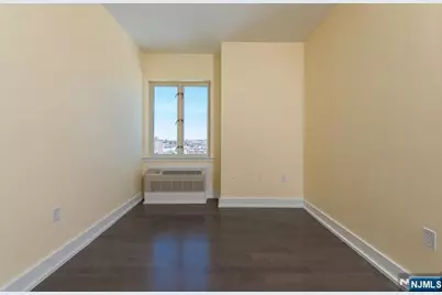 3312 Hudson Avenue 10J #10J, Union City, NJ 07087 - Photo 6