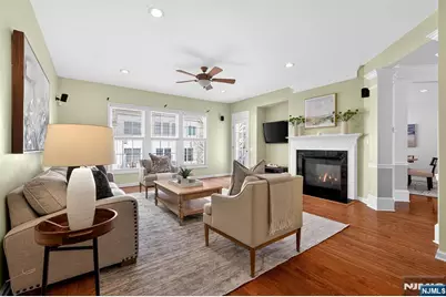 4 Generals Lane, Totowa, NJ 07512 - Photo 10