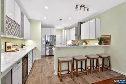 4 Generals Lane, Totowa, NJ 07512 - Photo 14