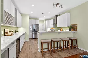 4 Generals Ln, Totowa, NJ 07512 - Photo 14