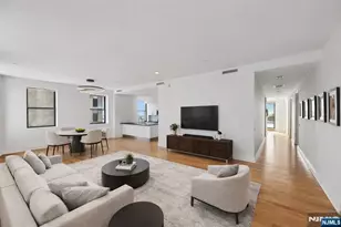 4 Beacon Way Ph 1900, Jersey City, NJ 07304 - Photo 8