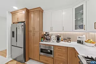 17-11 Berdan Ave, Fair Lawn, NJ 07410 - Photo 12