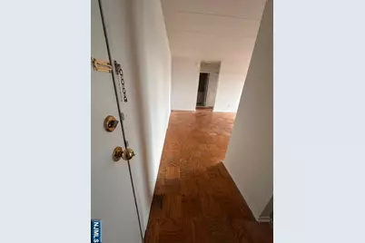 77 Prospect Avenue 6E #6E, Hackensack, NJ 07601 - Photo 2