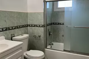 590 Hawthorne Ave 2nd Floor, Newark, NJ 07112 - Photo 14