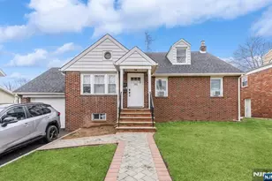 326 Parker Ave 1, Hackensack, NJ 07601 - Photo 1