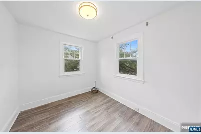 56 E Madison Avenue, Cresskill, NJ 07626 - Photo 16