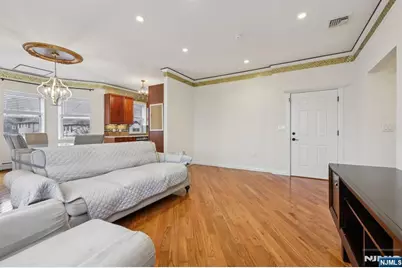 239 Desoto Place #2, Cliffside Park, NJ 07010 - Photo 6