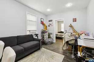 130 Park Ave 1, Englewood, NJ 07631 - Photo 8