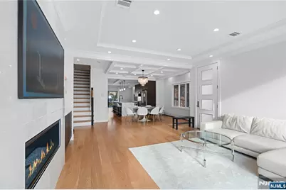 217 5th Street B #B, Palisades Park, NJ 07650 - Photo 6