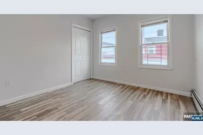 562 18th Street, Newark, NJ 07103 - Photo 12