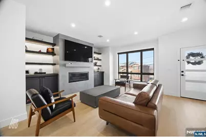 256A 7th Street, Palisades Park, NJ 07650 - Photo 4