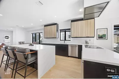 256A 7th Street, Palisades Park, NJ 07650 - Photo 10