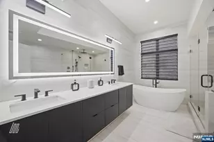 256A 7th St, Palisades Park, NJ 07650 - Photo 20