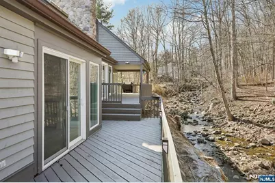 11 Carlough Road, Upper Saddle River, NJ 07458 - Photo 38