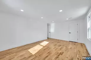 309 Ottawa Ave, Hasbrouck Heights, NJ 07604 - Photo 22