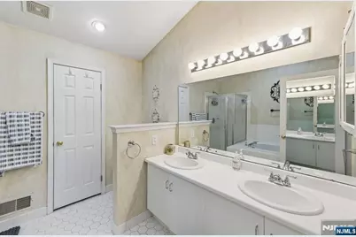 496 Shadow Mountain Road, Mahwah, NJ 07430 - Photo 16