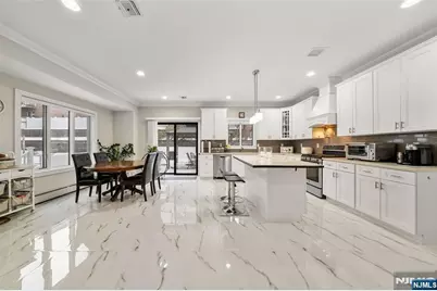 532 6th Street A #A, Palisades Park, NJ 07650 - Photo 8