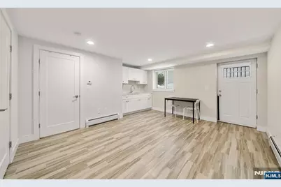 532 6th Street A #A, Palisades Park, NJ 07650 - Photo 24