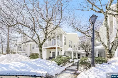 1068 Cambridge Court, Mahwah, NJ 07430 - Photo 2