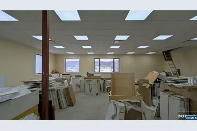 454 W Union Avenue, Bound Brook, NJ 08805 - Photo 4