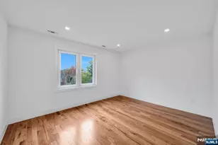 378 Marvin Ave, Hackensack, NJ 07601 - Photo 20