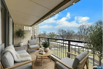 2 Horizon Road #G5, Fort Lee, NJ 07024 - Photo 1