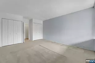 2 Horizon Rd, Fort Lee, NJ 07024 - Photo 34