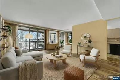 2 Horizon Road #G5, Fort Lee, NJ 07024 - Photo 2