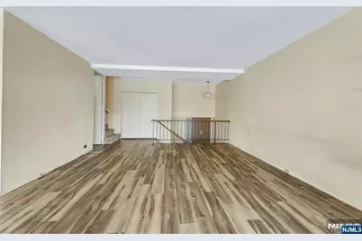 2 Horizon Road #G5, Fort Lee, NJ 07024 - Photo 16