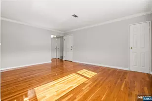 250 Franklin 302S, Mahwah, NJ 07430 - Photo 18