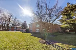 250 Franklin 302S, Mahwah, NJ 07430 - Photo 30