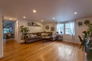 19 Bedford Rd, Dumont, NJ 07628 - Photo 16