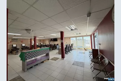 2-27 Saddle River Road, Fair Lawn, NJ 07410 - Photo 4