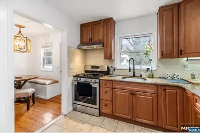 659 River Road, Teaneck Township, NJ 07666 - Photo 8