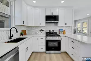 256 Ellery Ave, Newark, NJ 07106 - Photo 12