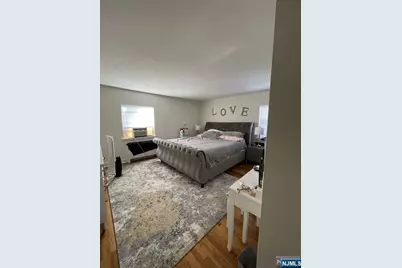 280-320 Oak Street 320C #320C, Ridgewood, NJ 07450 - Photo 16