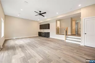 428 Lafayette Ave, Cliffside Park, NJ 07010 - Photo 8