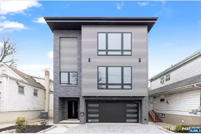 428 Lafayette Avenue, Cliffside Park, NJ 07010 - Photo 1