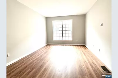 200 Dey Street 262 #262, Harrison, NJ 07029 - Photo 8