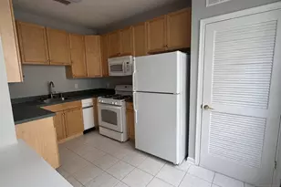 200 Dey Street 262, Harrison, NJ 07029 - Photo 2