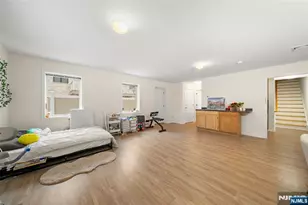 535B Lawn Ave B, Palisades Park, NJ 07650 - Photo 20