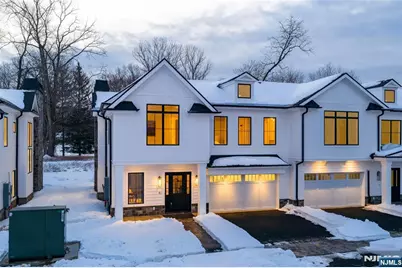 16-18 Paris Avenue 14 #14, Rockleigh, NJ 07647 - Photo 2