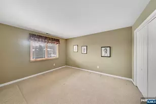 19 Fox Run Rd, Allendale, NJ 07401 - Photo 22